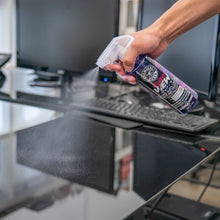 Load image into Gallery viewer, Hydroview Ceramic Glass Cleaner and Coating